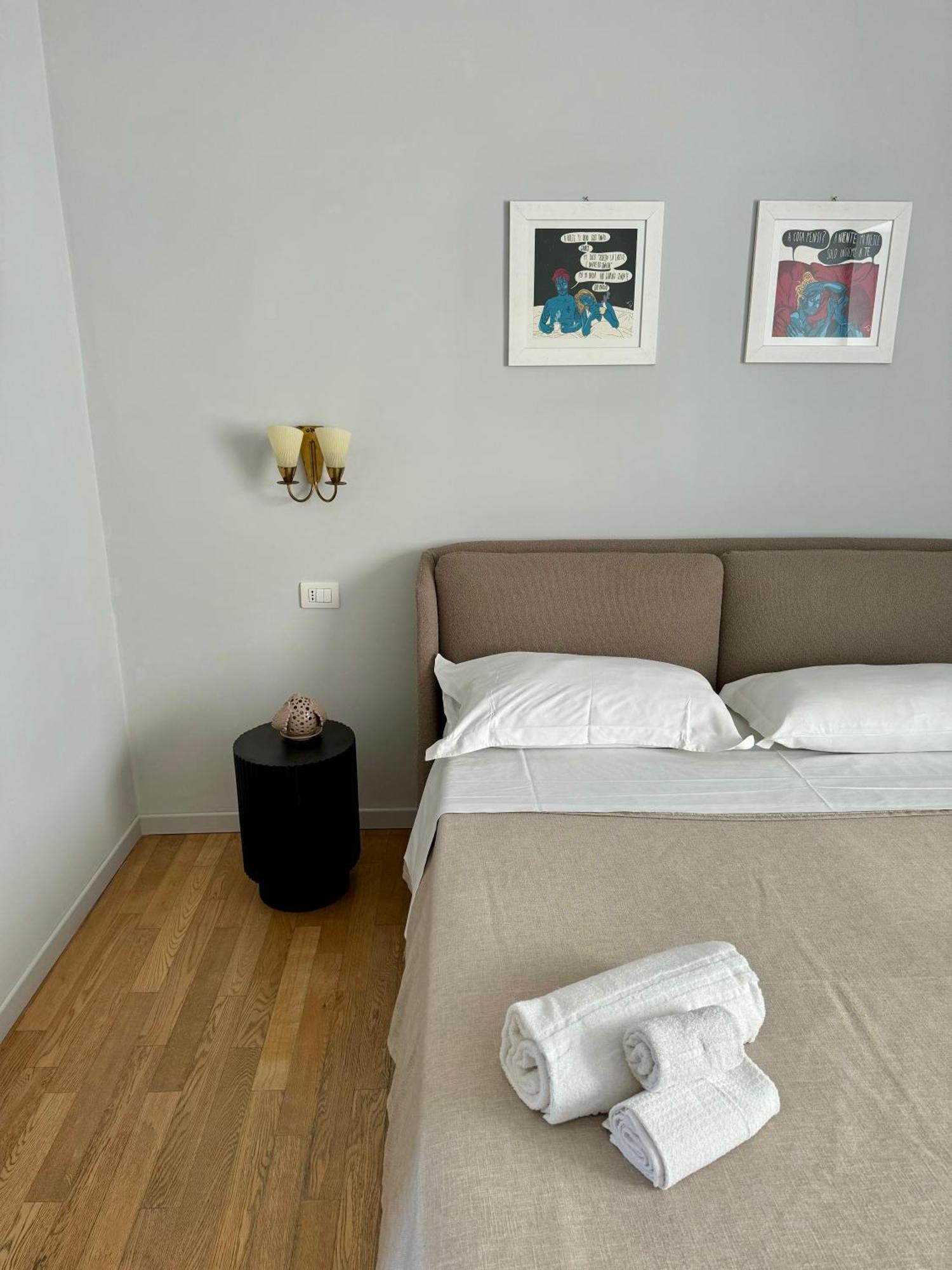 4 Balconi House- Appartamento Moderno A Lecce Exteriér fotografie