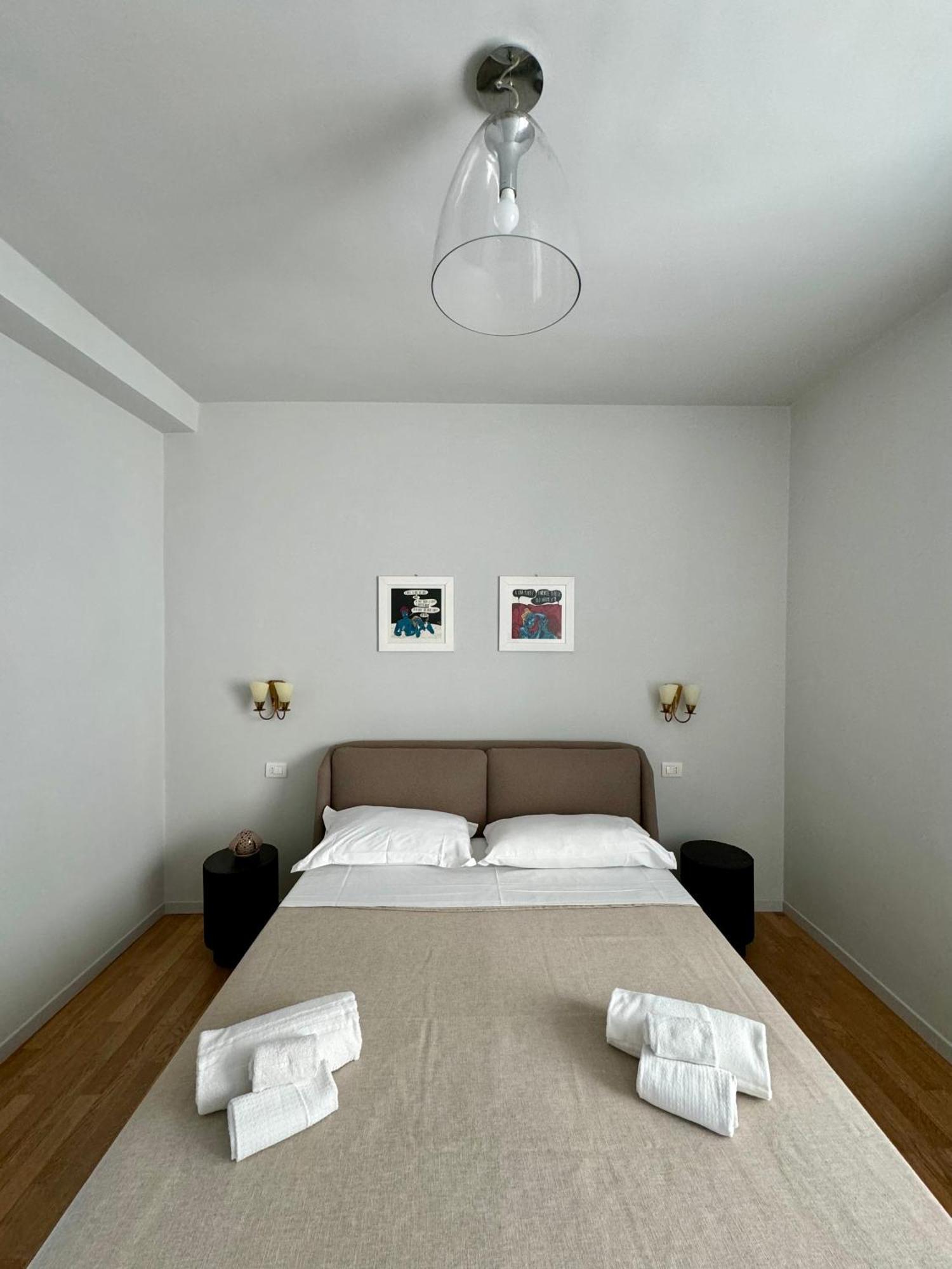 4 Balconi House- Appartamento Moderno A Lecce Exteriér fotografie